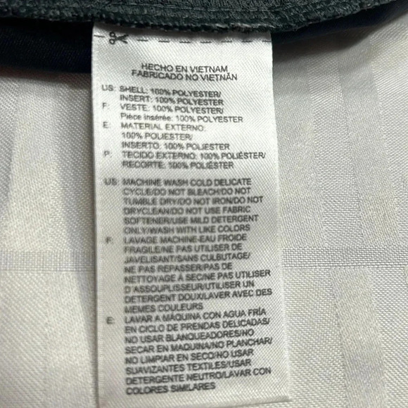 REEBOK. Jacket,men Med,vented,lightweight, activewear EC,  made in Vietnam - Picture 13 of 13